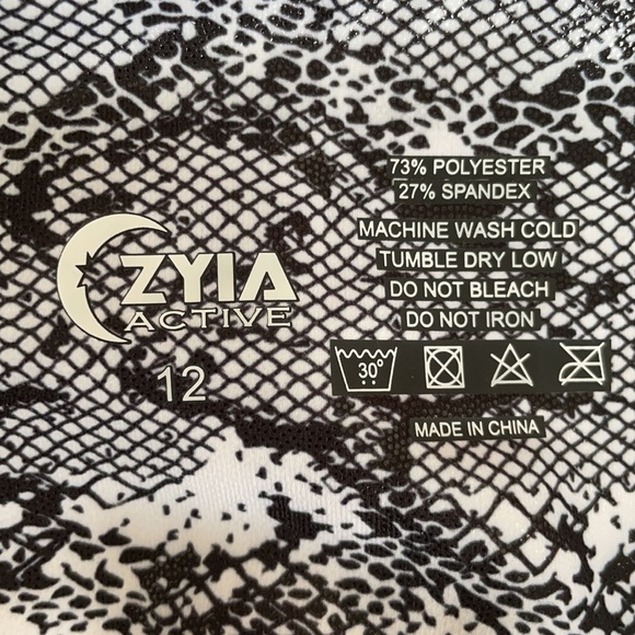 NWOT Zyia leggings - Picture 3 of 5